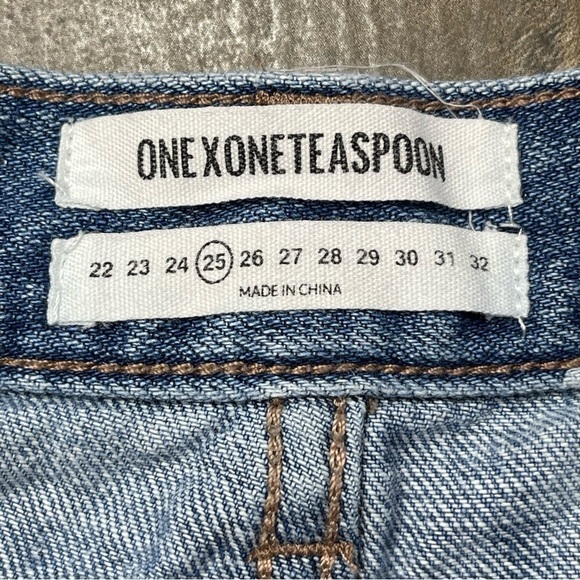 One Teaspoon Bonita’s Cutoff Shorts size 25 - Picture 11 of 16